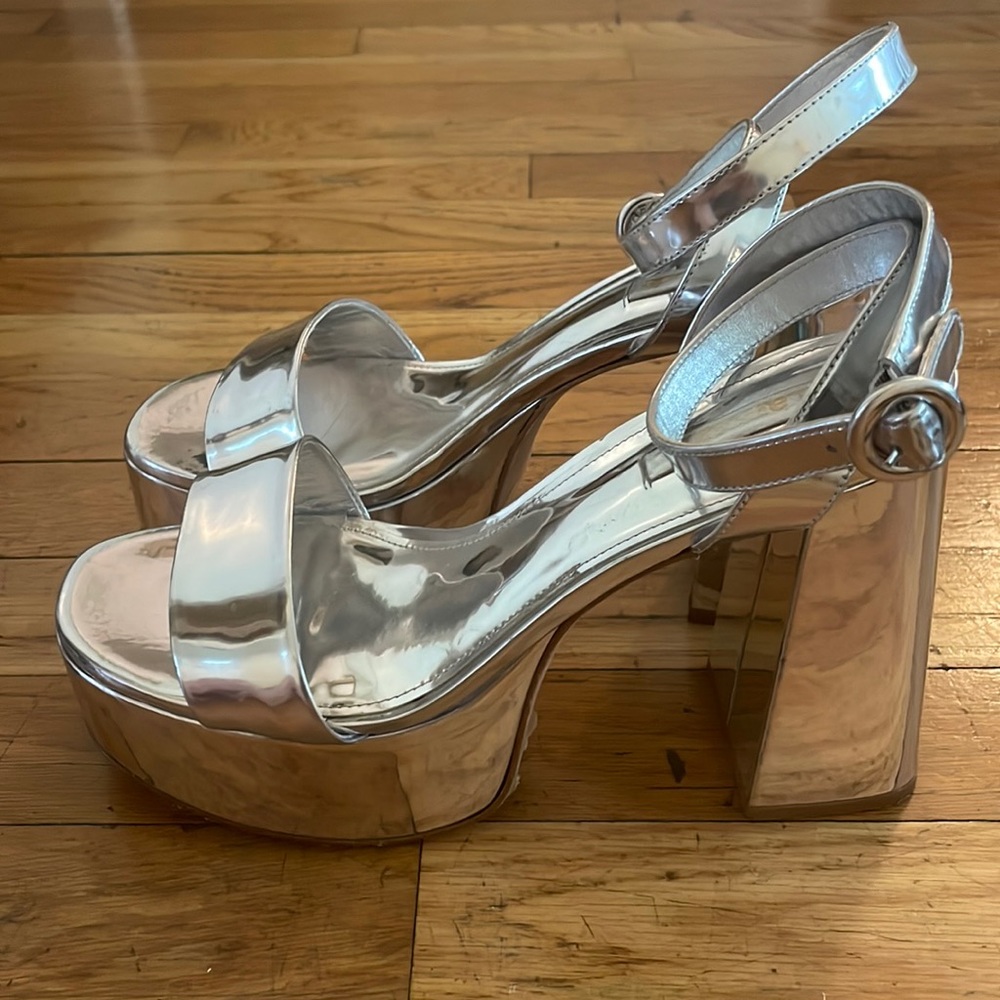Larroude Dolly Ankle Strap Platform High Heel Sandals 8.5